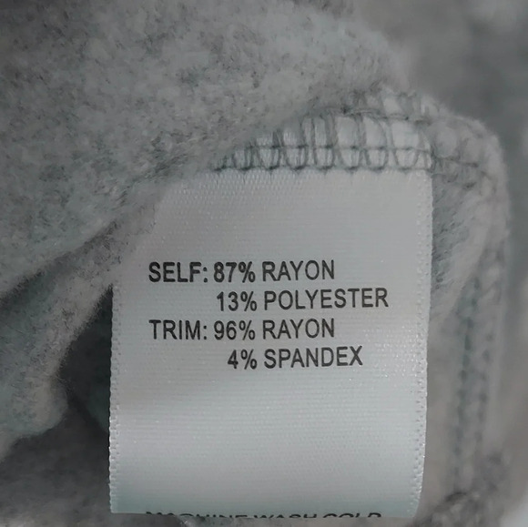 NWOT Jane + Delancey Gray Animal Print Long Sleeve Sweatshirt in Size 1X - Picture 10 of 10